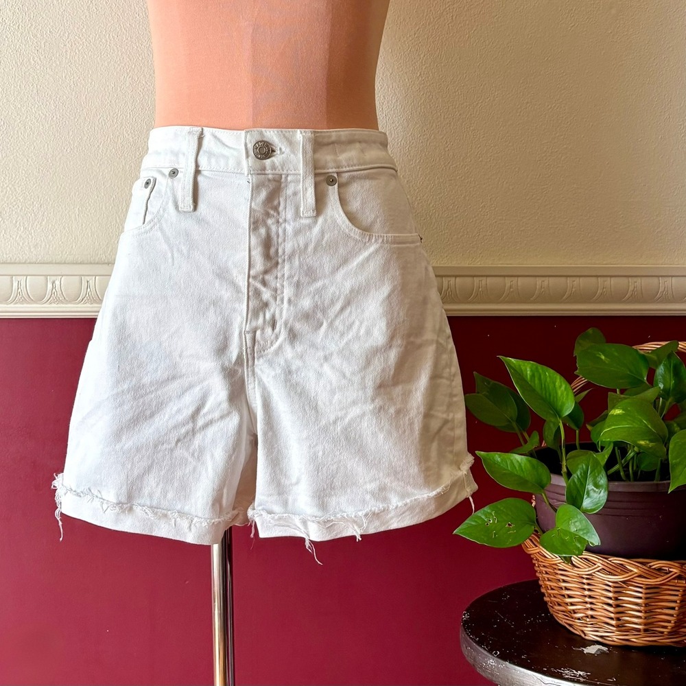 Madewell Curvy High-Rise Denim Shorts White Raw Hem 27 Cotton Stretch Cut-Off